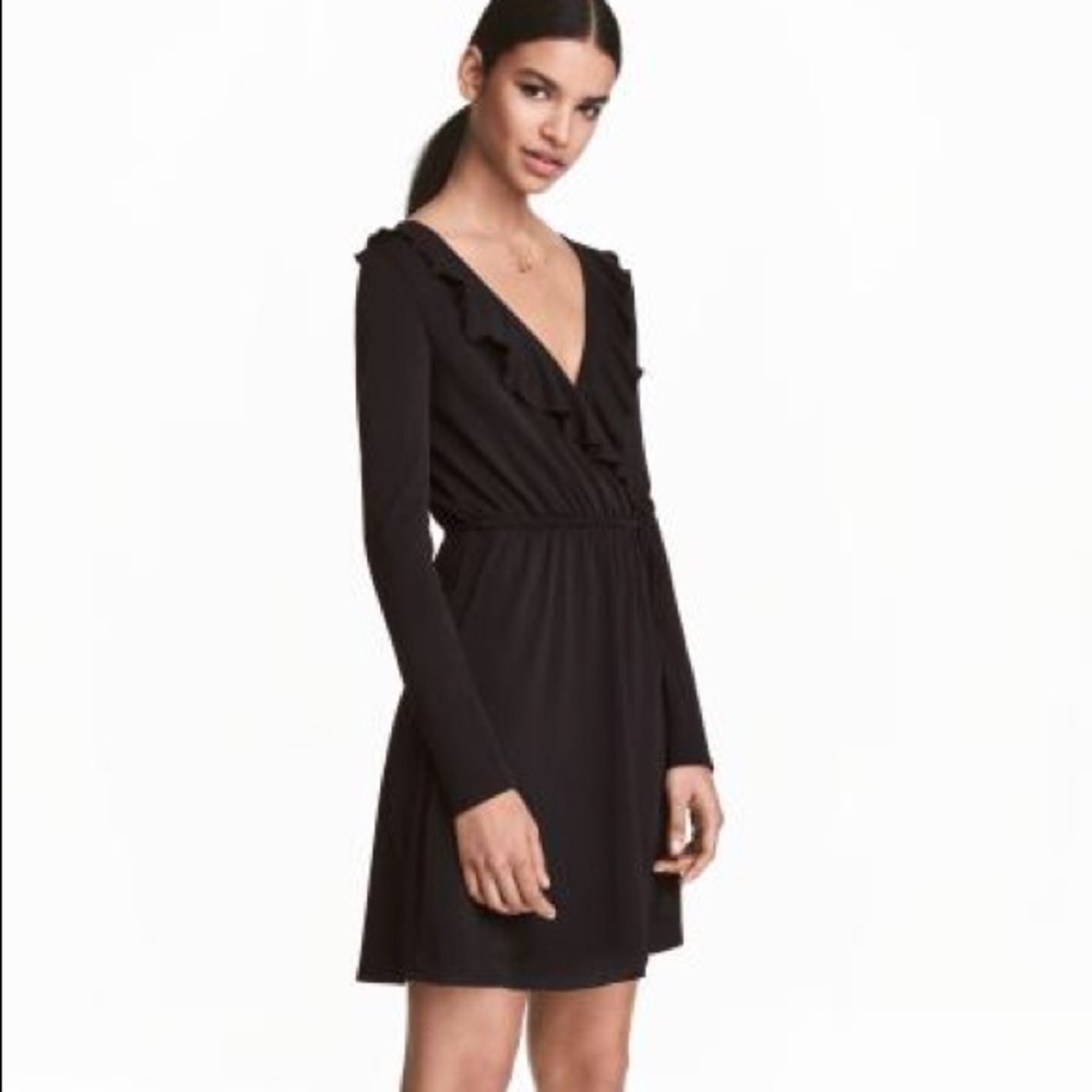 H&M Divided - Long Sleeve Crepe  V-Neck  Dress
